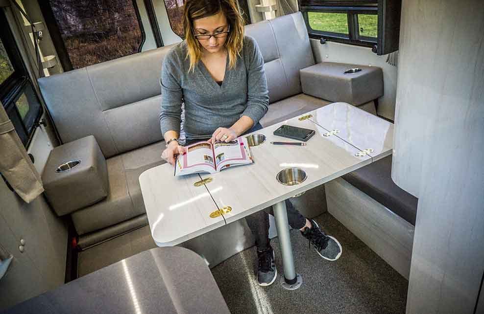 Portable-Table-with-cupholders Van