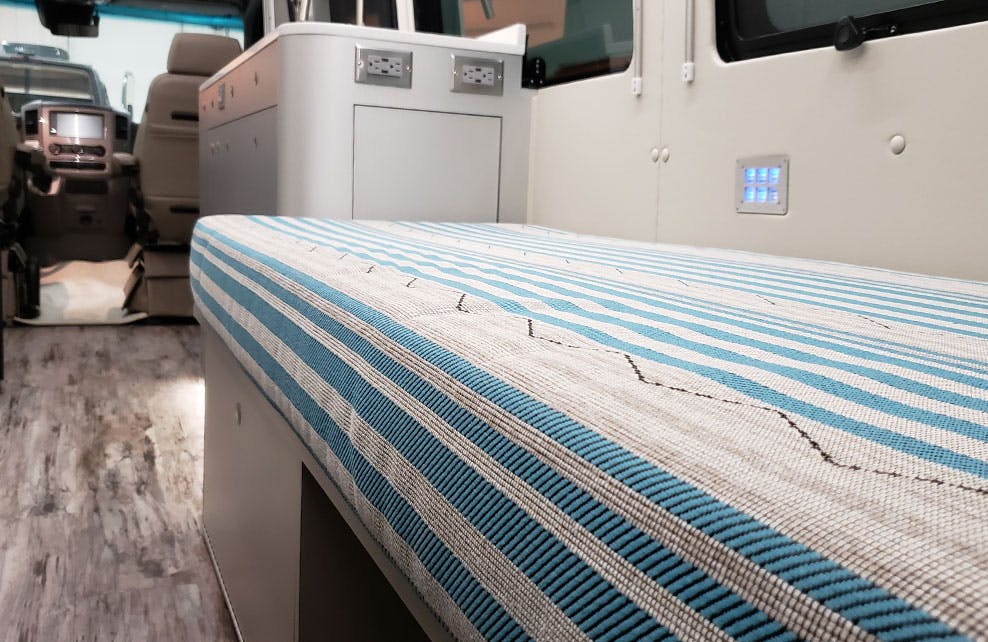 Bed-Fabric Van